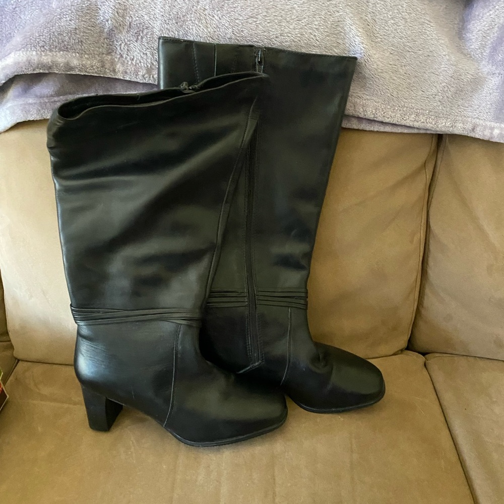 No brand name, womens high heel boots, size 7.5, wide calf